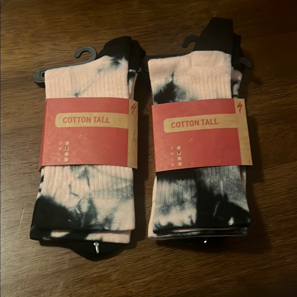 Specialized Black and Pink Tie-Dye Casual Socks